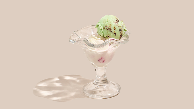 Vaso de dos sabores de Helado Vegano