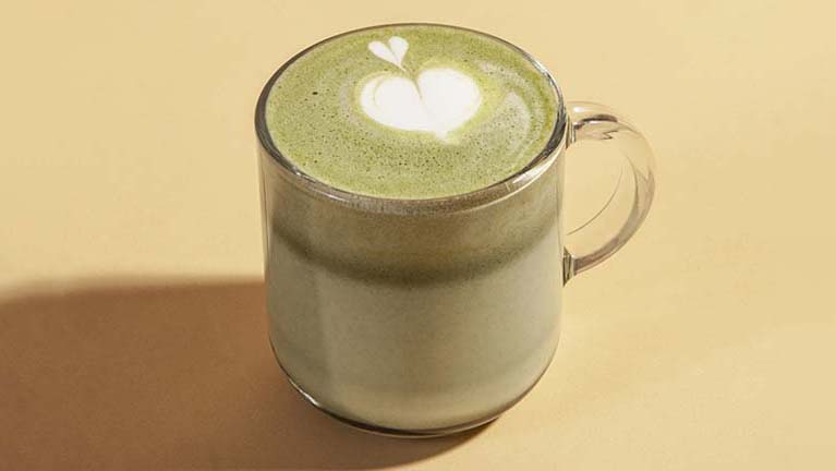 Matcha Latte con leche de almendras