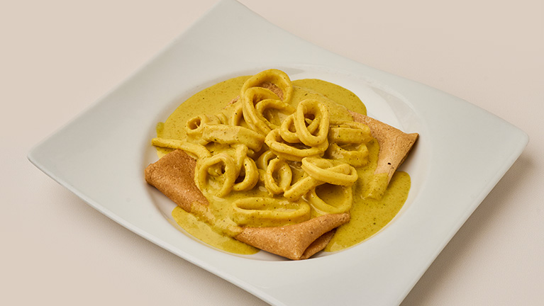 Crepe de Calamares al Curry