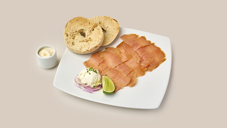 Bagel Salmón Ahumado y Queso Crema
