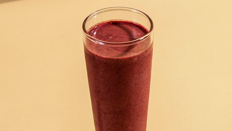 Acai, mora y arándanos